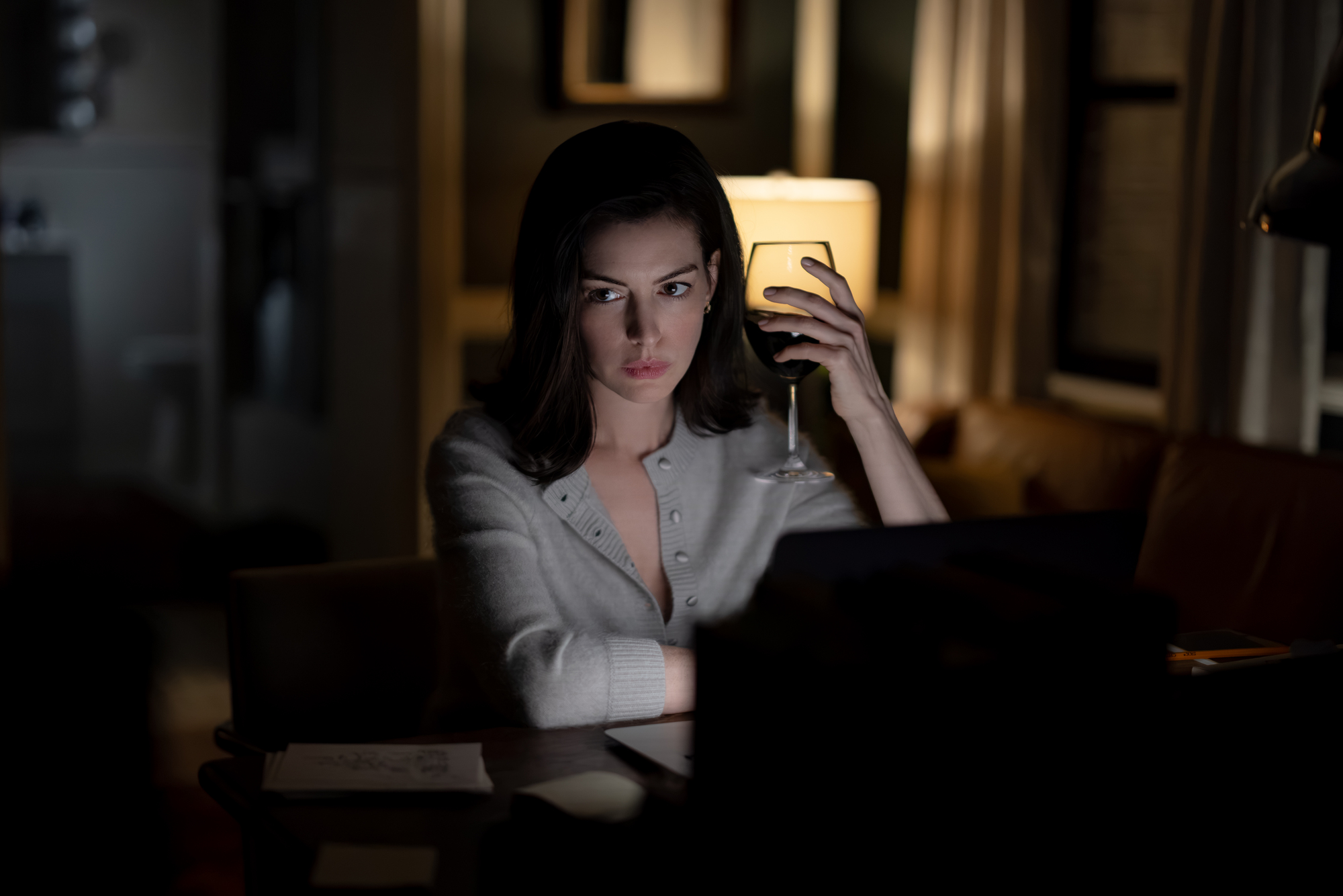 Anne Hathaway is in the center of a mystery in psychological thriller,&nbsp;“Verity”